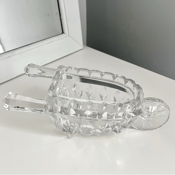 Vintage Mikasa Garden Gifts Crystal Glass Decorative Wheelbarrow Dish - Picture 6 of 10